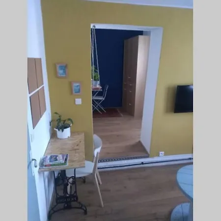 Cosy Studio Dans Maison De Village Appartamento *
