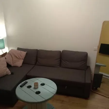 Cosy Studio Dans Maison De Village Apartment *