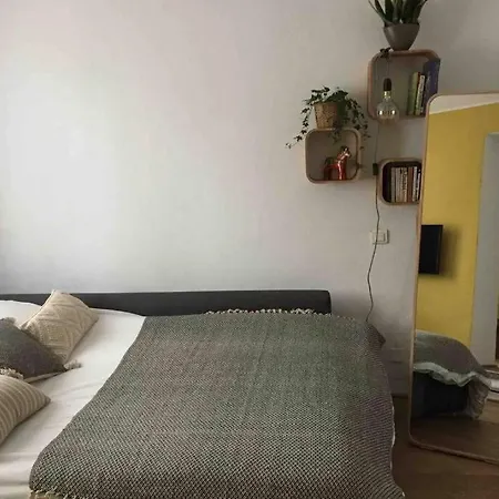 Cosy Studio Dans Maison De Village L'Isle-sur-la-Sorgue